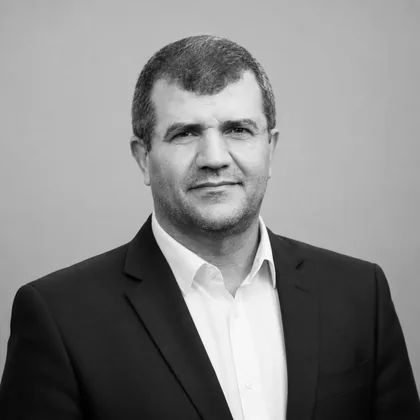 پرتره علی مدد سلیمانی